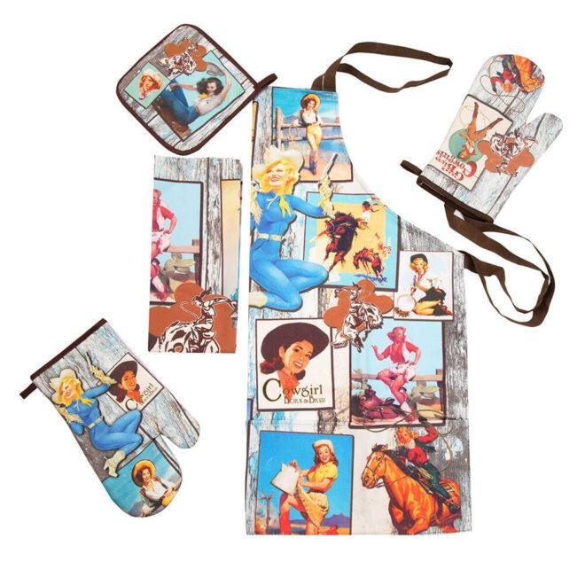 Kitchen oven mitts set